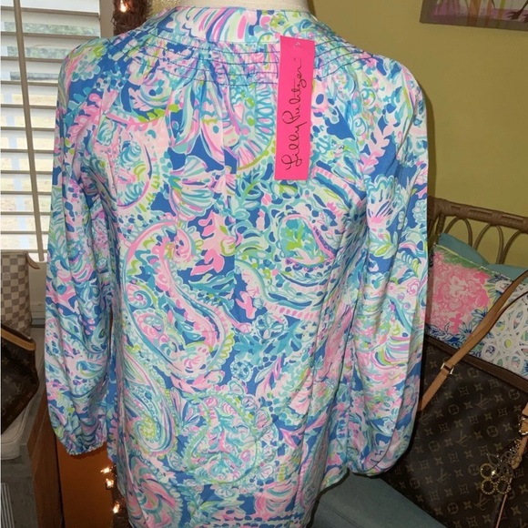 Lilly Pulitzer NWT Elsa Silk Top Dream Team Size XXS - Picture 3 of 10